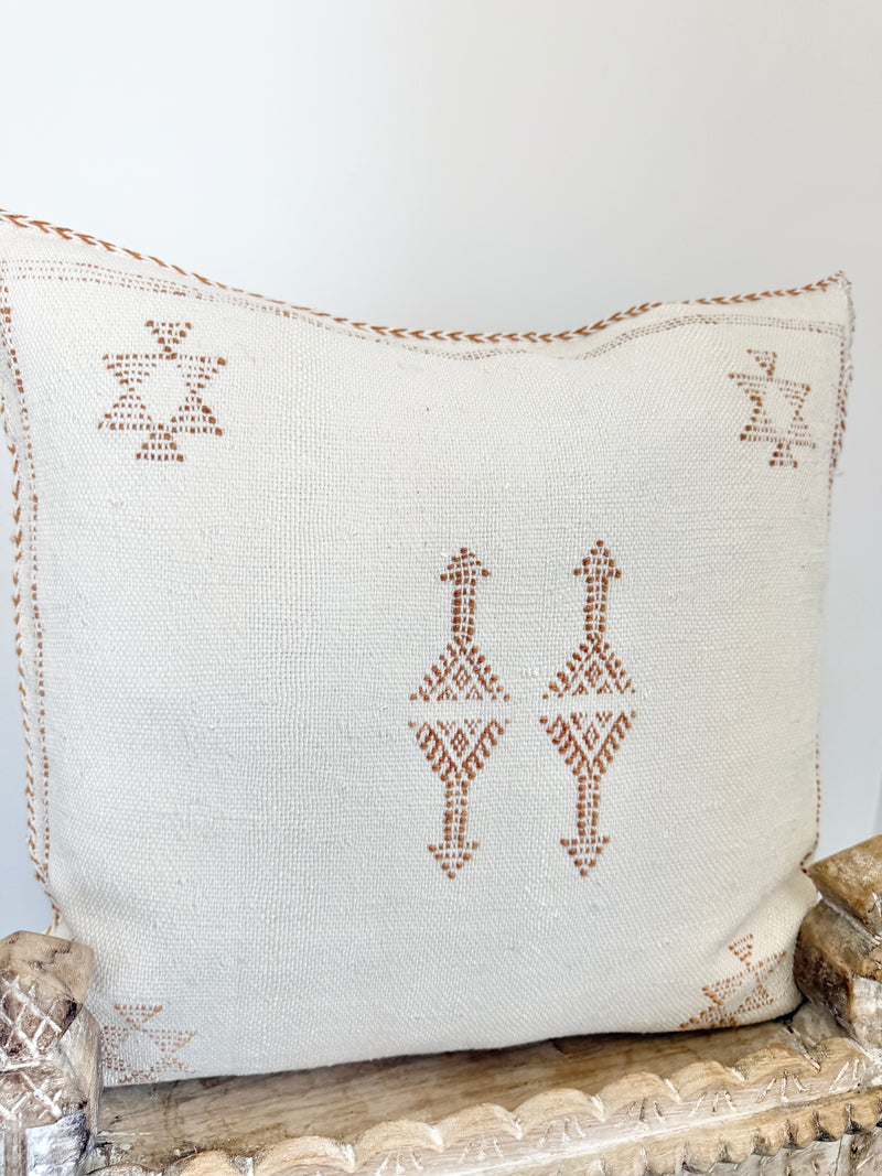 Cactus Silk Square Cover - Sq304