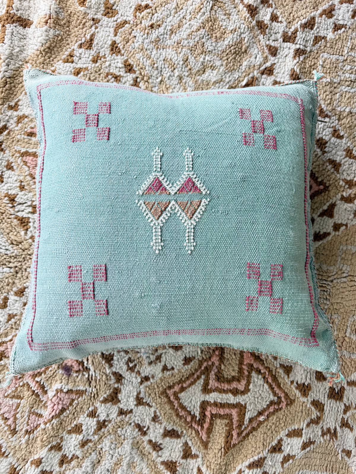 Cactus Silk Square Cover - Sq378
