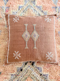 Cactus Silk Square Cover - Sq359