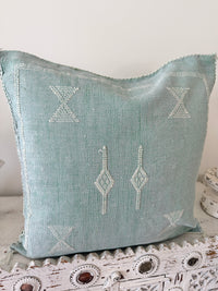 Cactus Silk Square Cover - Sq334