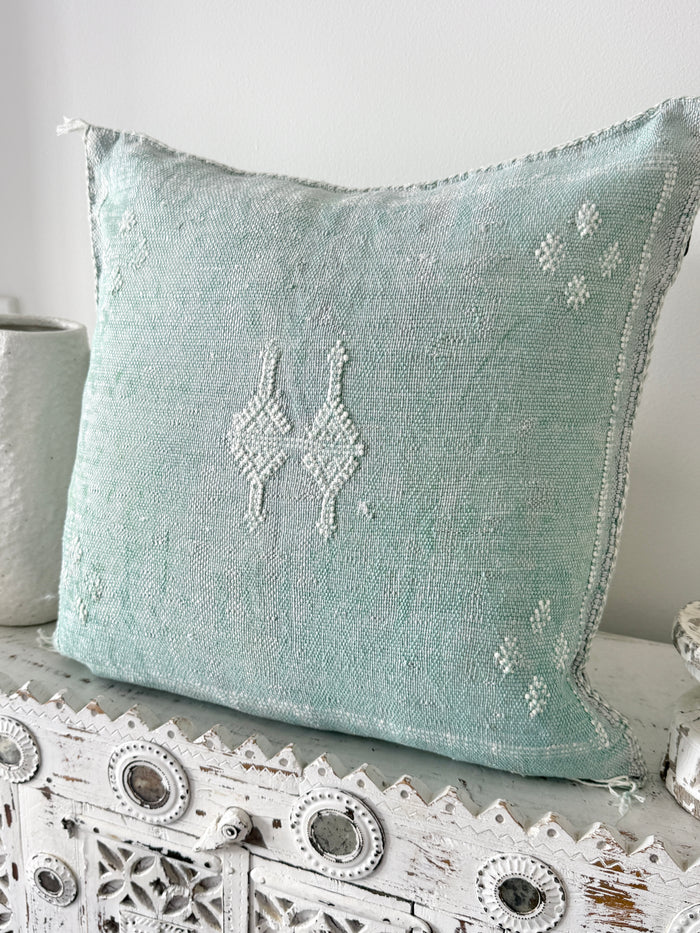 Cactus Silk Square Cover - Sq456