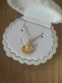 The Pearl cove necklace