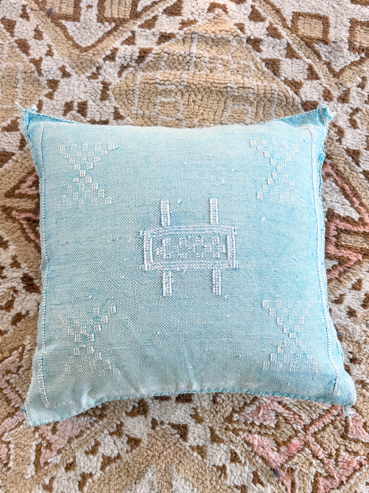 Cactus Silk Square Cover - Sq452