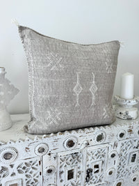 Cactus Silk Square Cover - Sq358