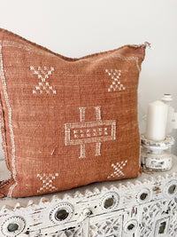Cactus Silk Square Cover - Sq423