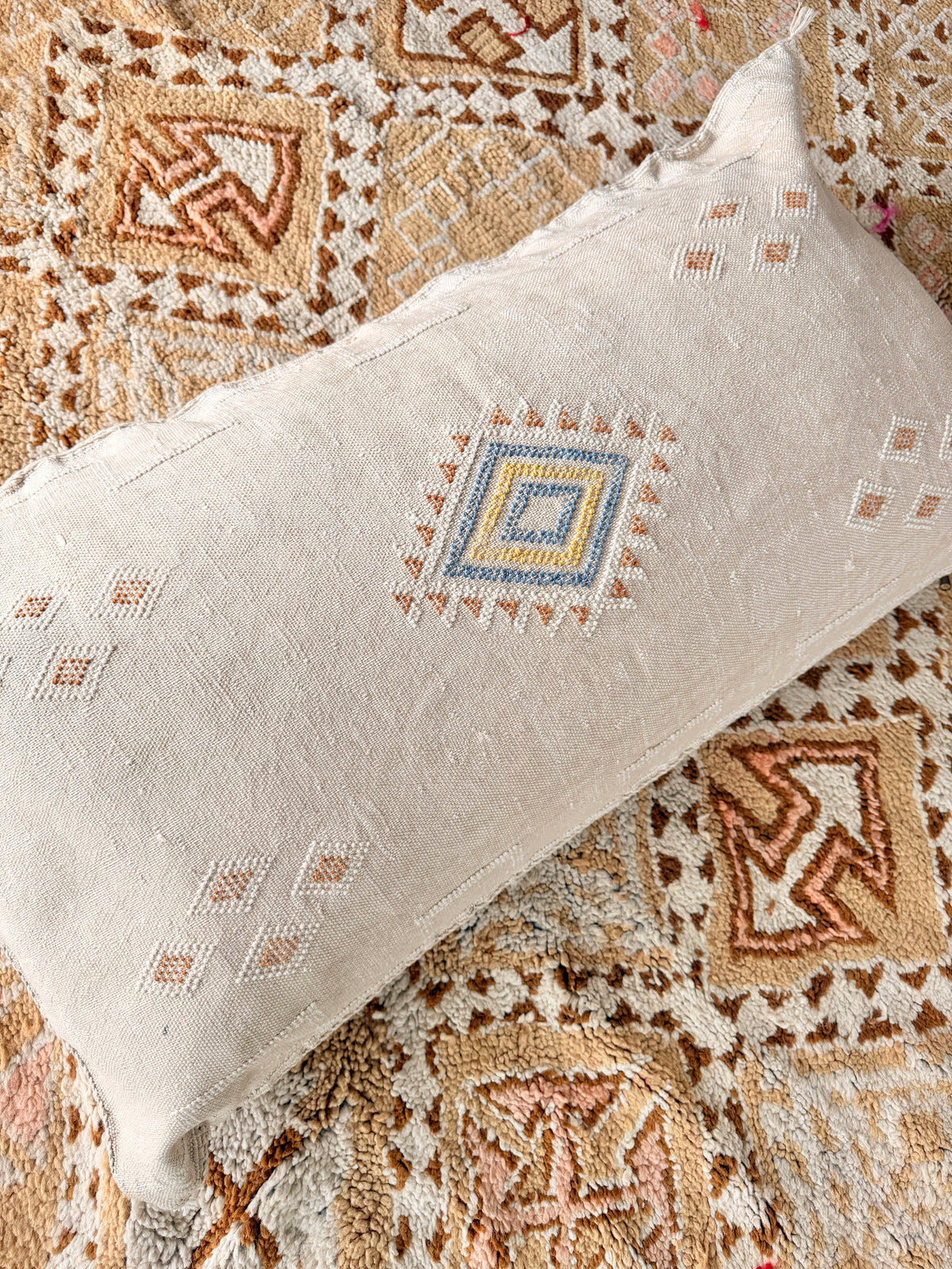 Cactus Silk Large Lumbar Cushion LL25