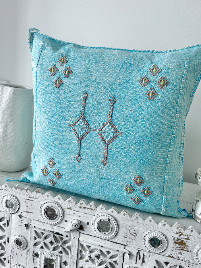Cactus Silk Square Cover - Sq454