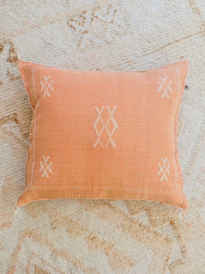 Cactus Silk Square Cover - Sq182