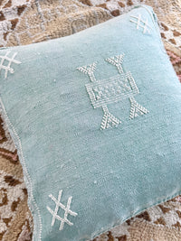 Cactus Silk Square Cover - Sq459