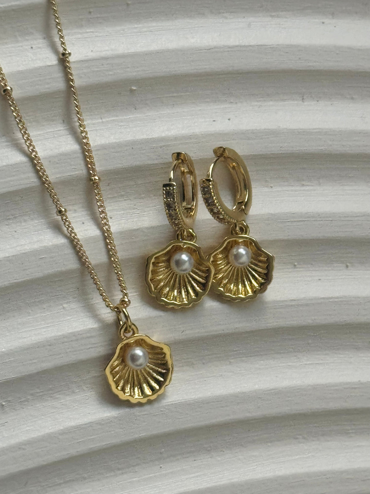 The Pearl cove necklace