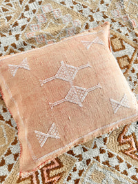 Cactus Silk Square Cover - Sq466