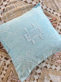 Cactus Silk Square Cover - Sq452