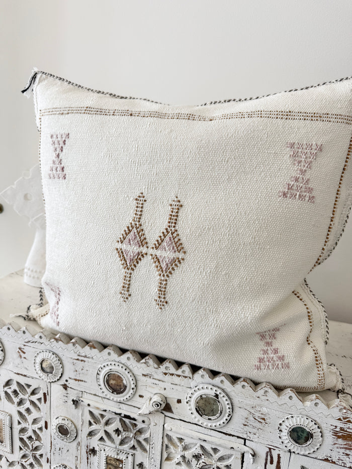 Cactus Silk Square Cover - Sq388