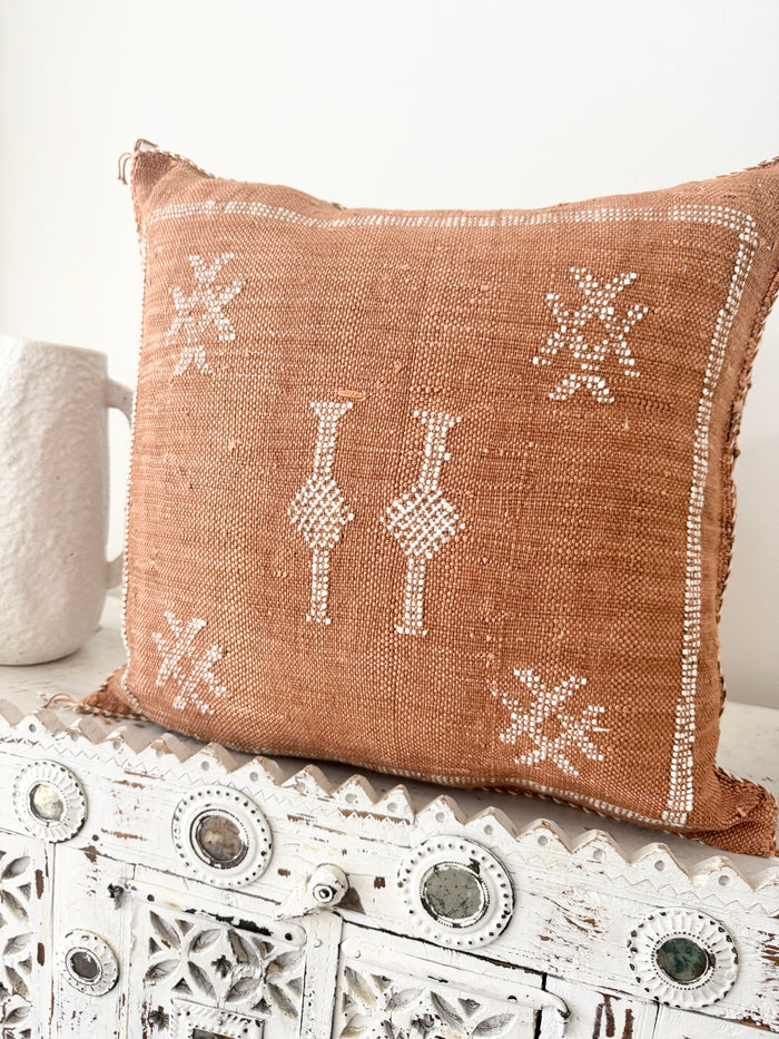 Cactus Silk Square Cover - Sq422