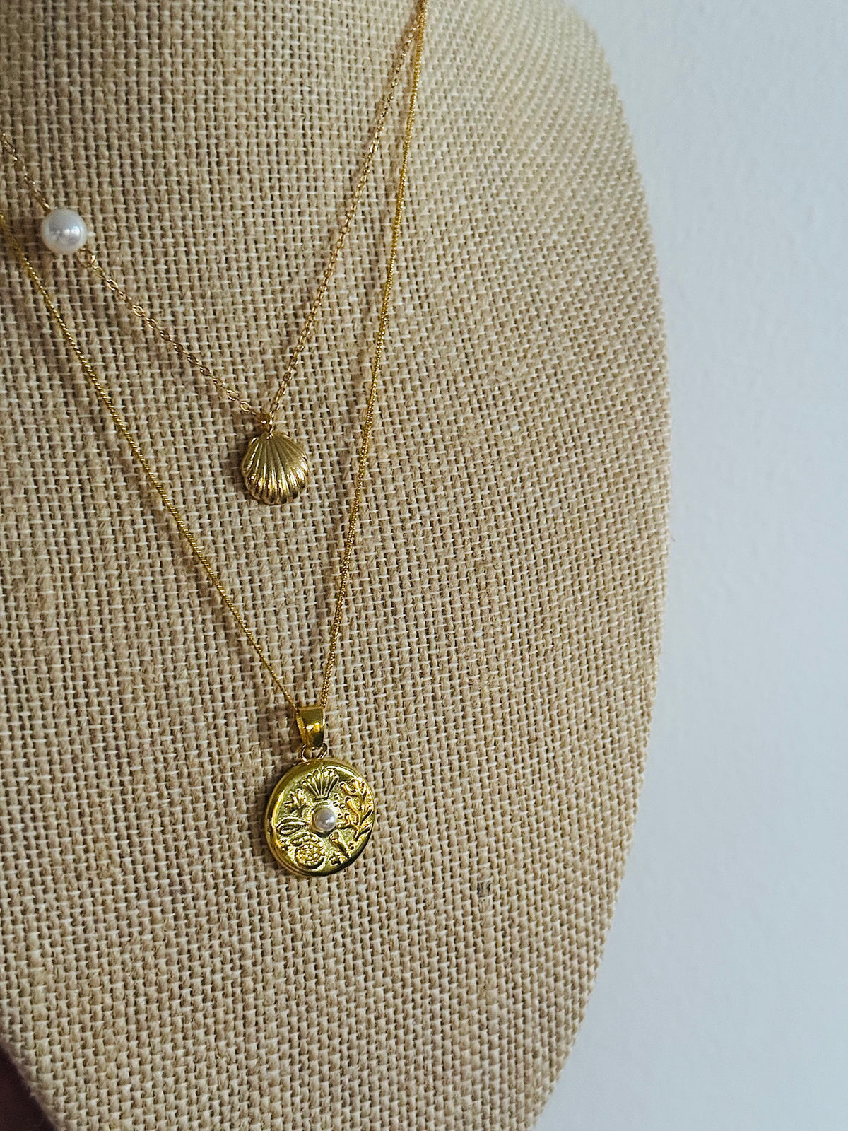 Ocean chaser necklace