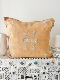 Cactus Silk Square Cover - Sq431