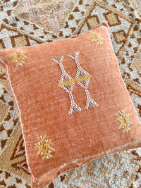 Cactus Silk Square Cover - Sq471