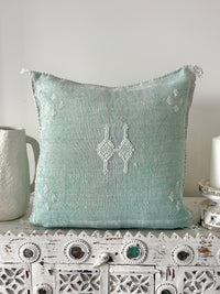 Cactus Silk Square Cover - Sq456