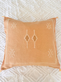Cactus Silk Square Cover - Sq246