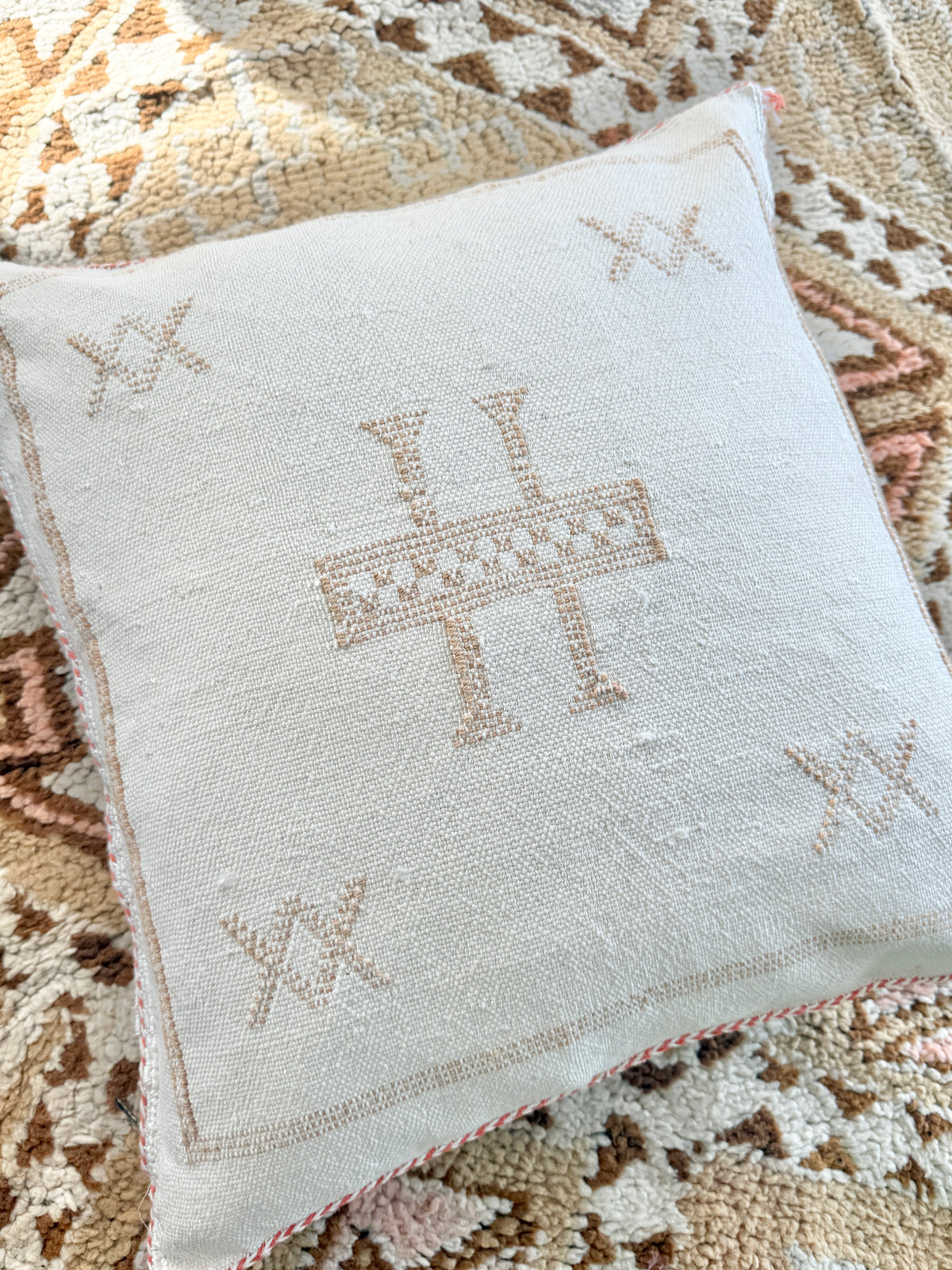 Cactus Silk Square Cover - Sq442