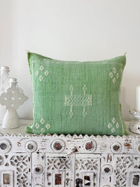 Cactus Silk Square Cover - Sq336