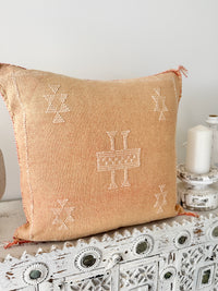 Cactus Silk Square Cover - Sq433