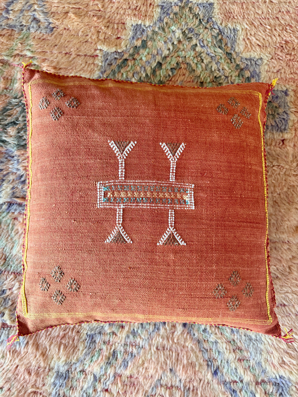 Cactus Silk Square Cover - Sq347