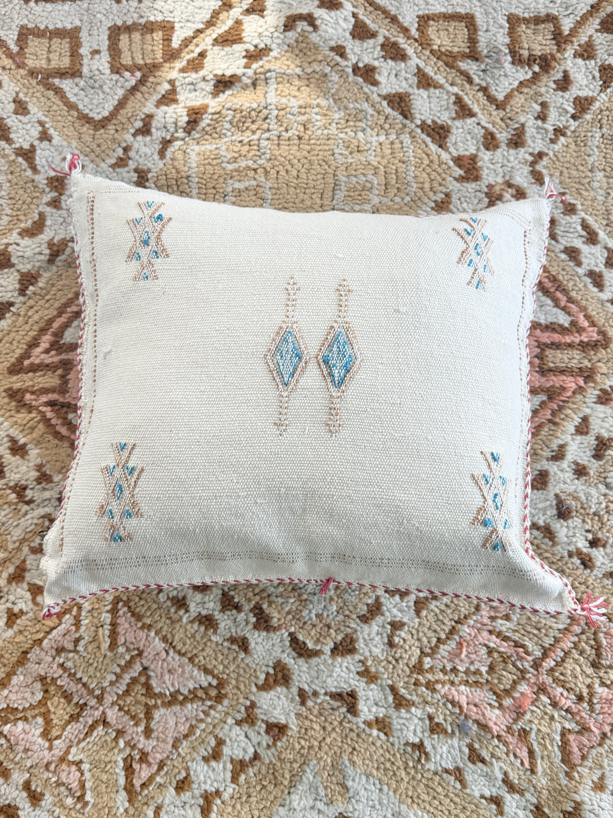 Cactus Silk Square Cover - Sq448