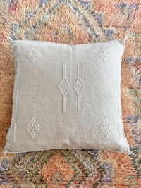 Cactus Silk Square Cover - Sq356