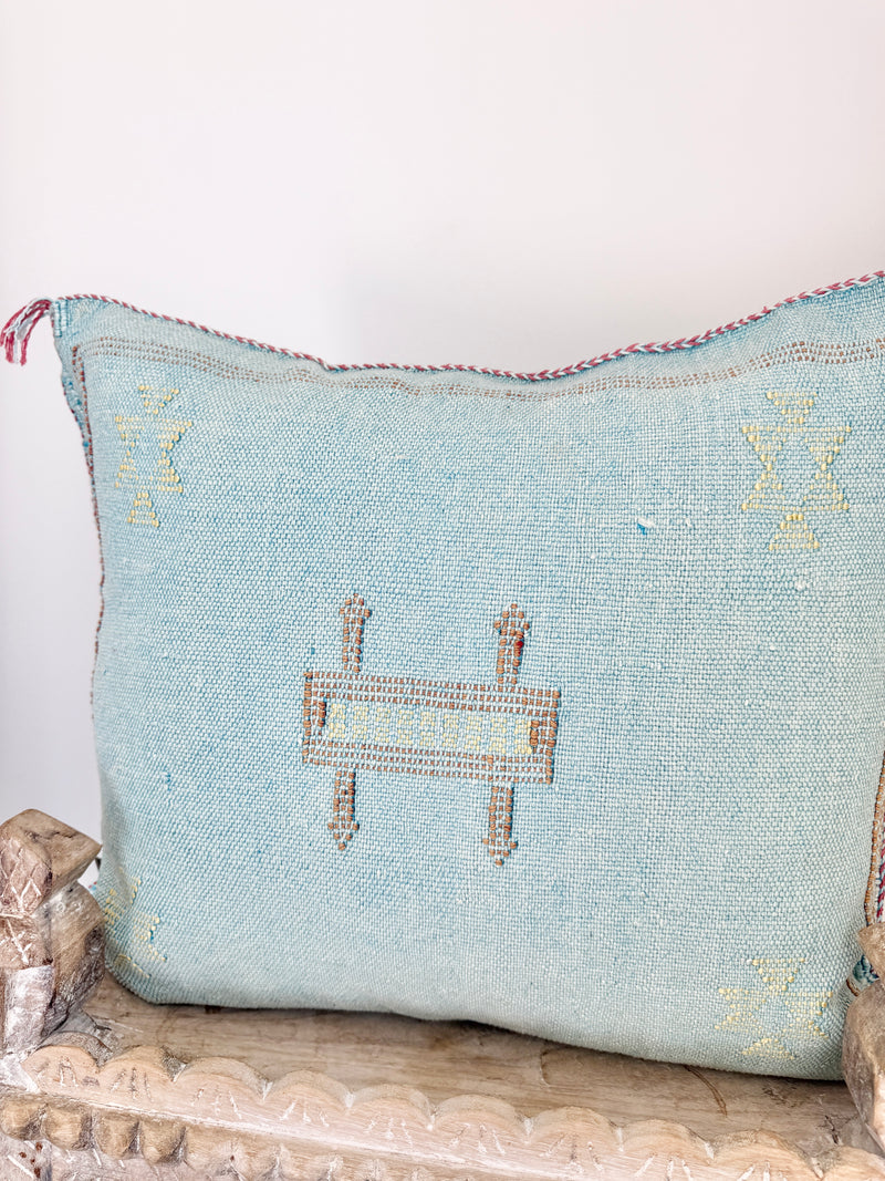 Cactus Silk Square Cover - Sq282