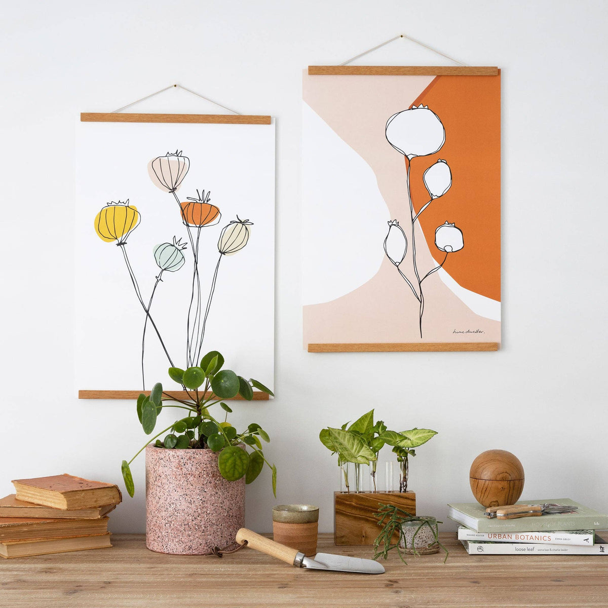 Magnetic Print Hanger Frame 42cm