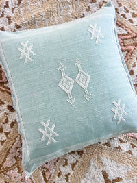 Cactus Silk Square Cover - Sq458