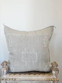 Cactus Silk Square Cover - Sq312