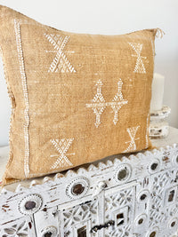 Cactus Silk Square Cover - Sq405