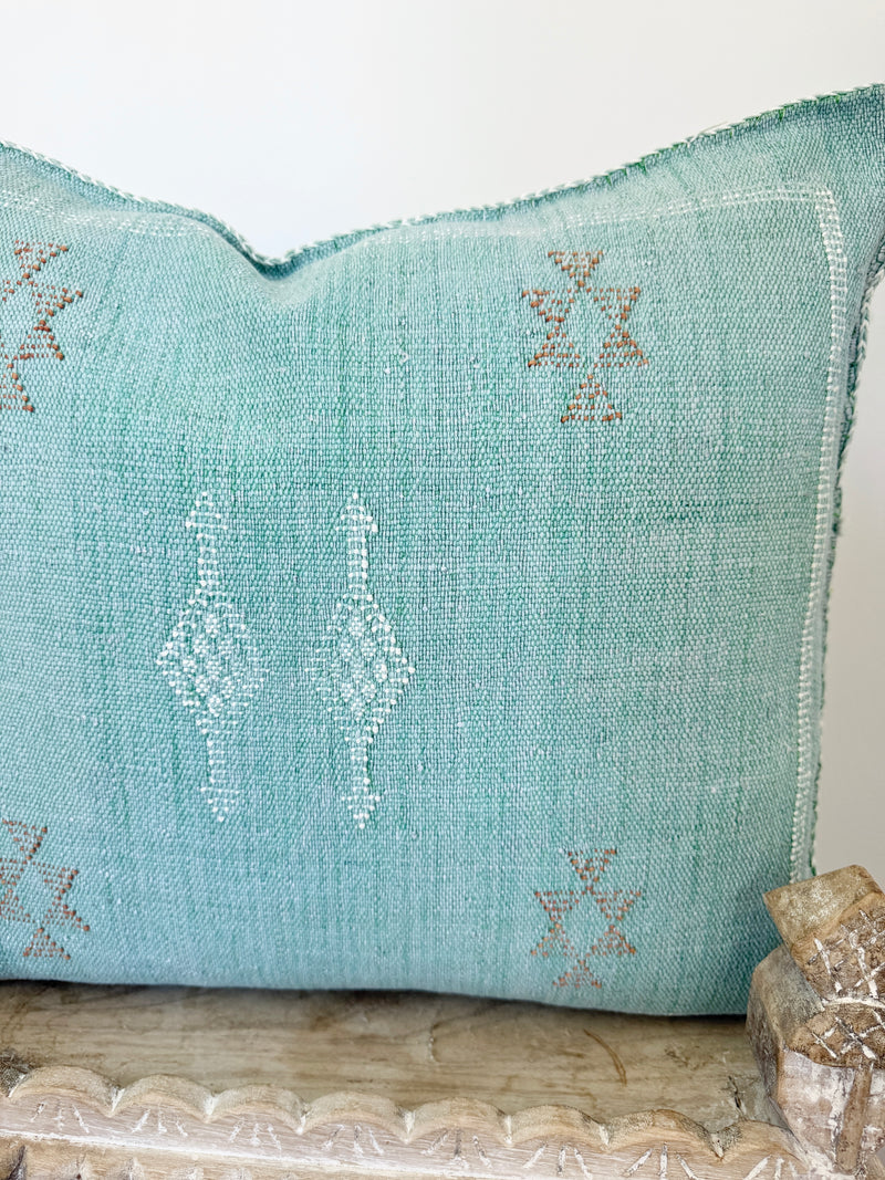 Cactus Silk Square Cover - Sq325