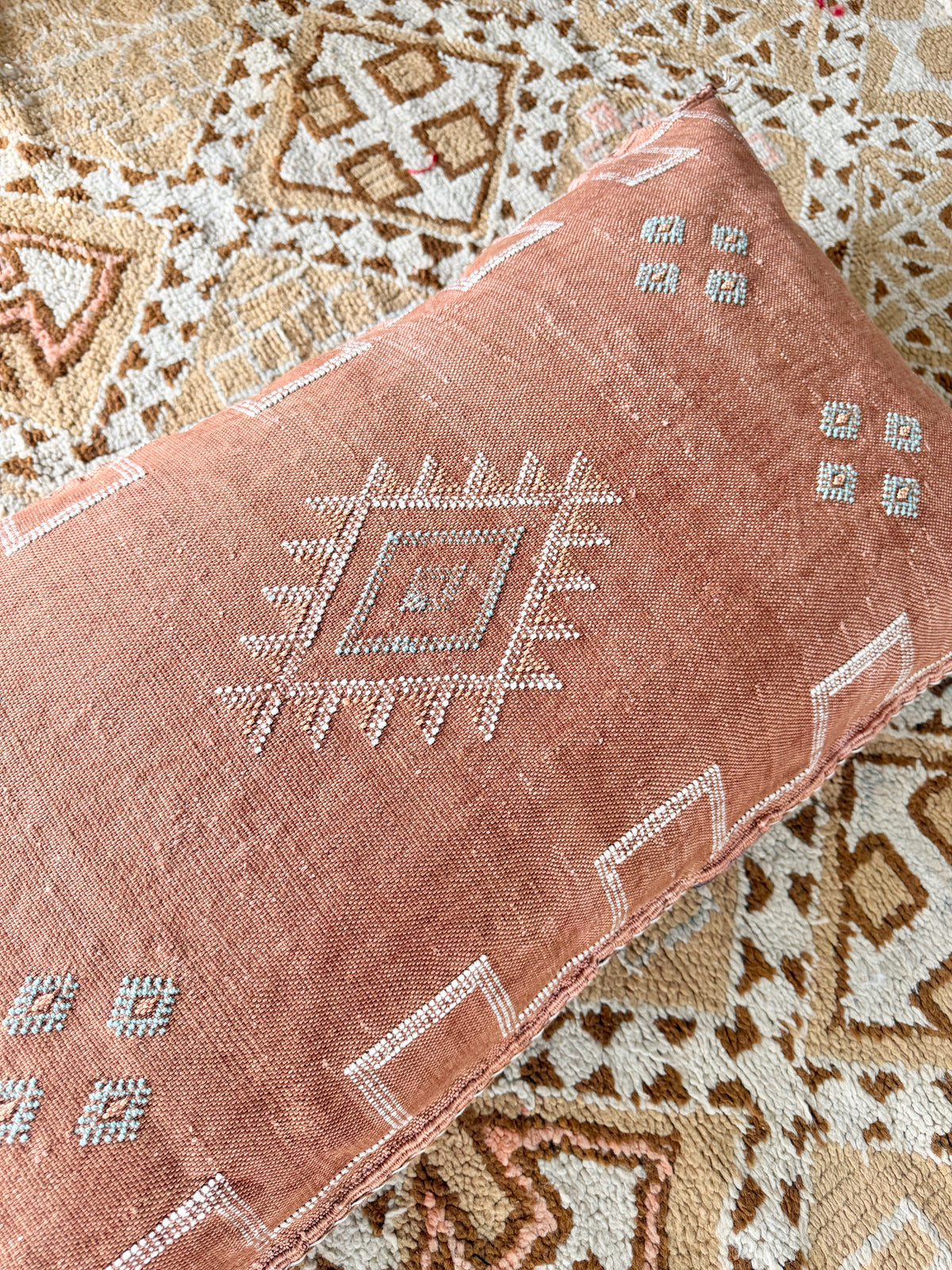 Cactus Silk Large Lumbar Cushion LL28