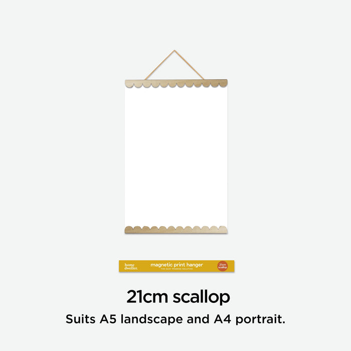 Magnetic Print Hanger Scallop 21cm