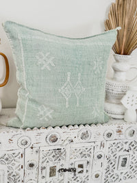 Cactus Silk Square Cover - Sq206