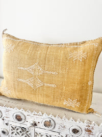 Cactus Silk Small Lumbar Cover SL8