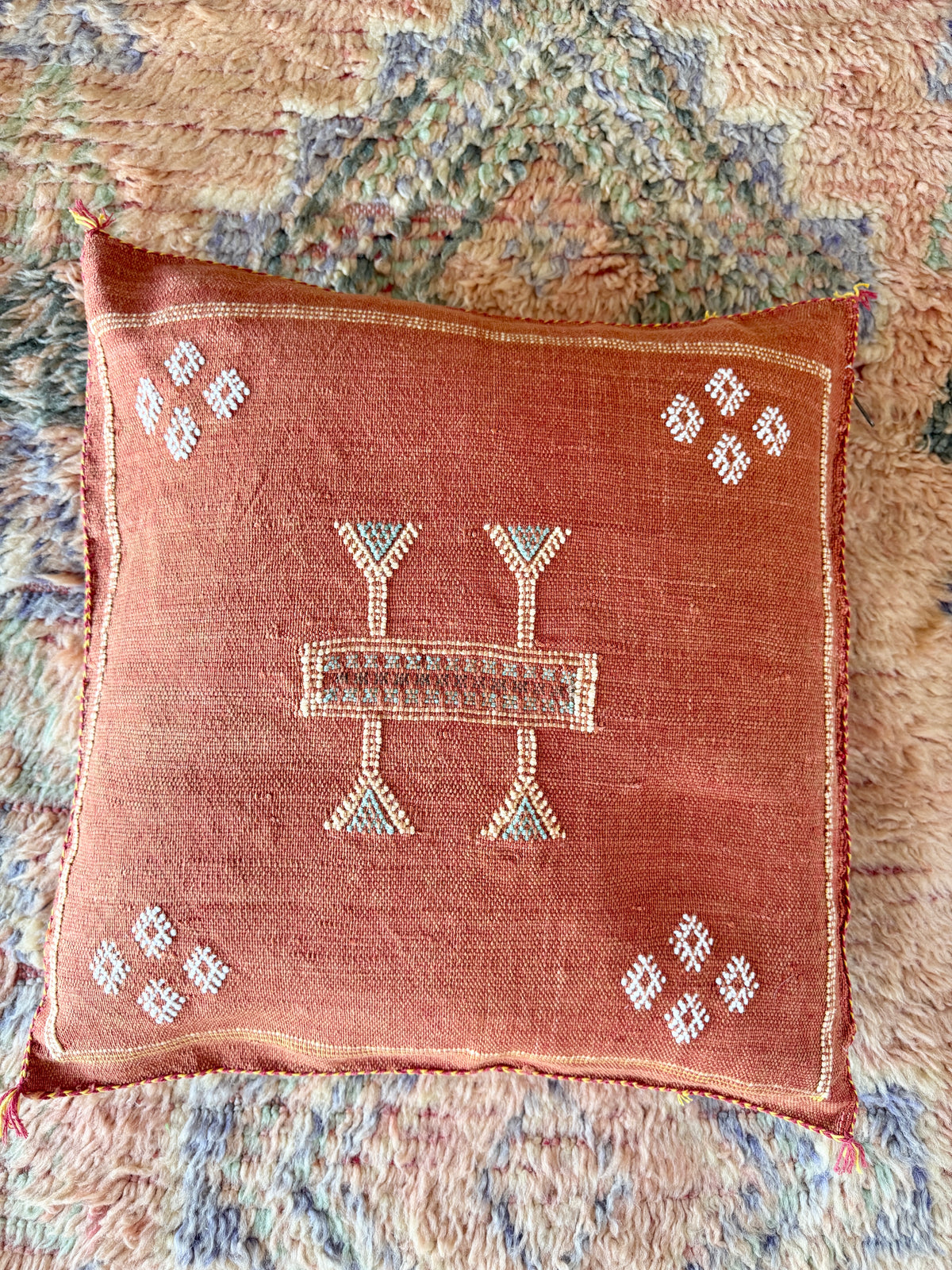 Cactus Silk Square Cover - Sq348