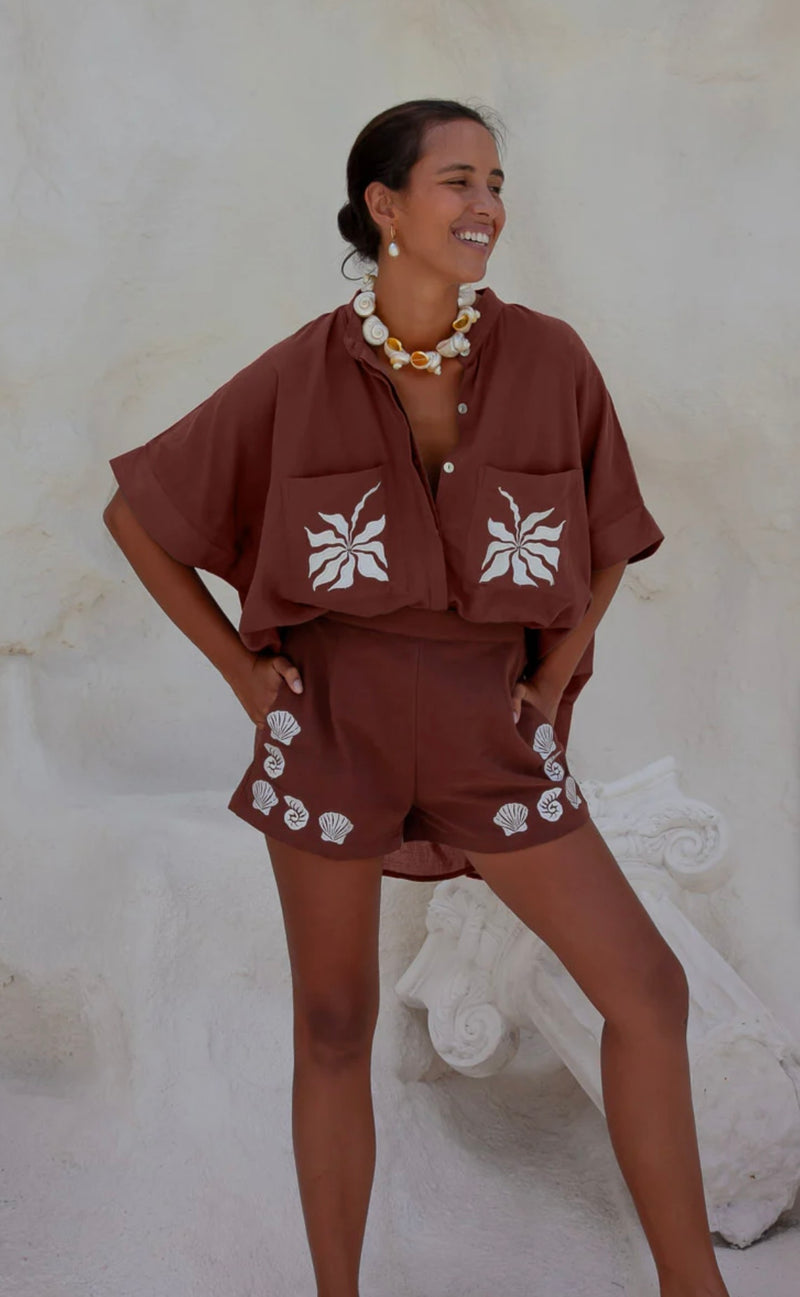 Elise Shorts Brown