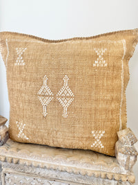 Cactus Silk Square Cover - Sq283