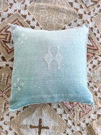 Cactus Silk Square Cover - Sq456