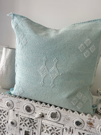 Cactus Silk Square Cover - Sq449