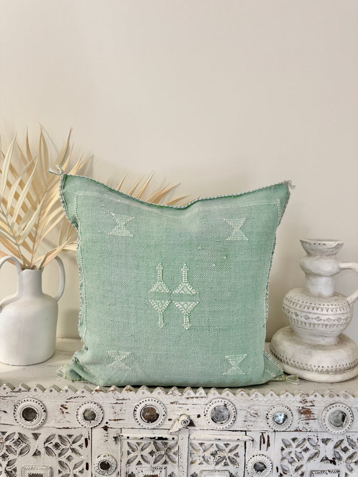 Cactus Silk Square Cover - Sq137