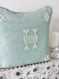Cactus Silk Square Cover - Sq459