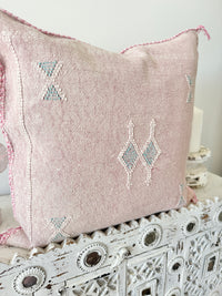 Cactus Silk Square Cover - Sq407