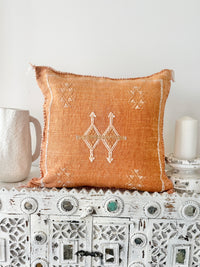 Cactus Silk Square Cover - Sq467