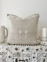 Cactus Silk Square Cover - Sq419