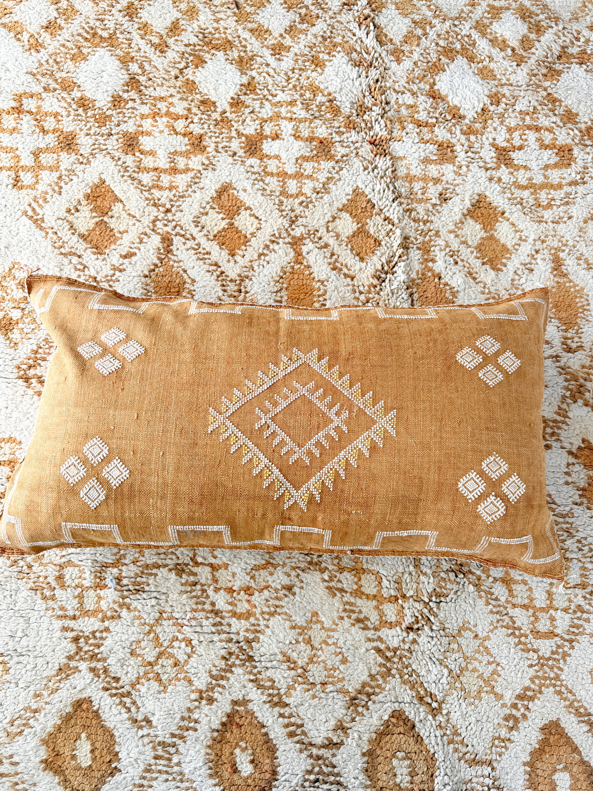Cactus Silk Large Lumbar Cushion LL52